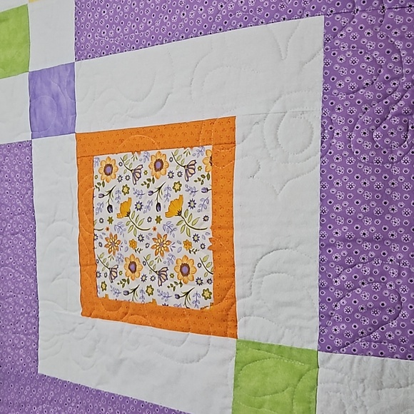 Quilt Handmade Spring time - Picture 3 of 6